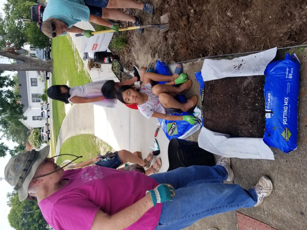 Bonnie Kelly Beautification with Scotland County 4-H