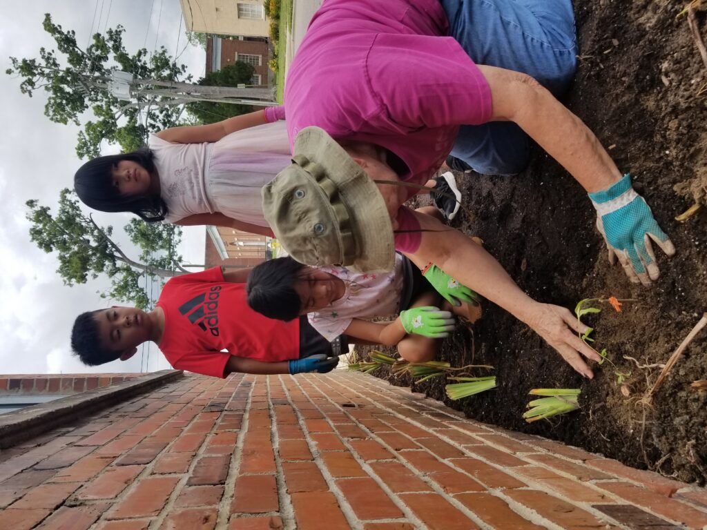 B Kelly and Scotland County 4-H Beautification Project